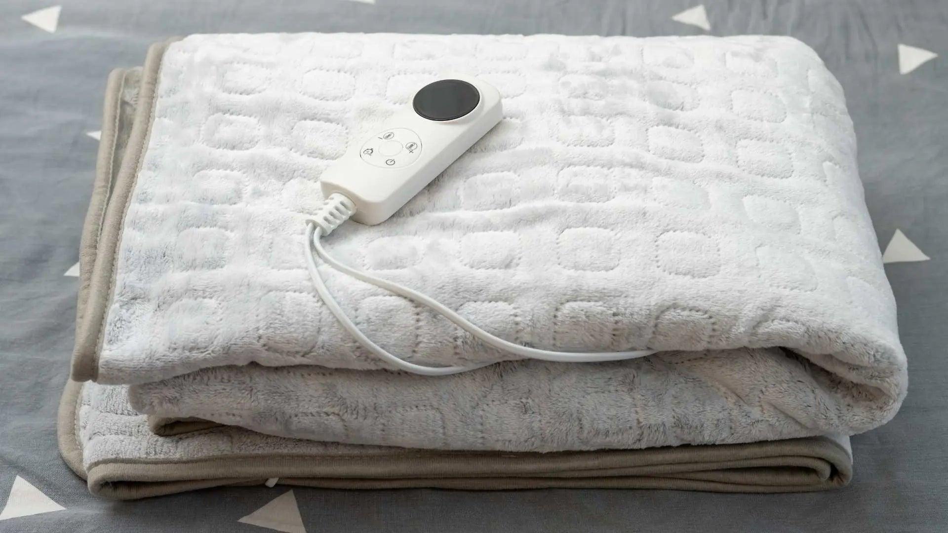 Electric Blanket UK: Cozy and Comfortable - UK Beds Direct ltd