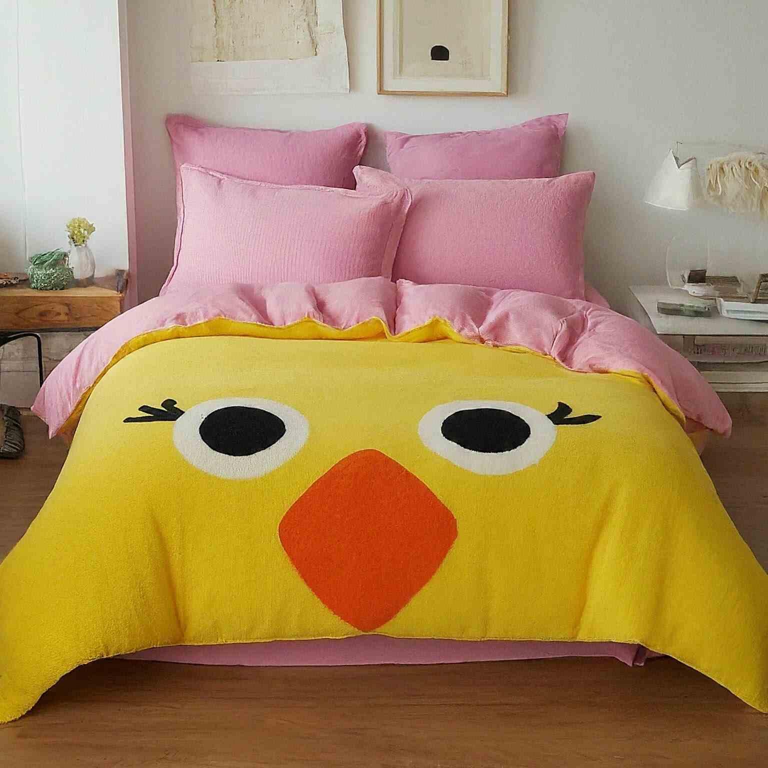 Groovy Chick Bedding: A Retro Revival in Bedroom Decor - UK Beds Direct ltd