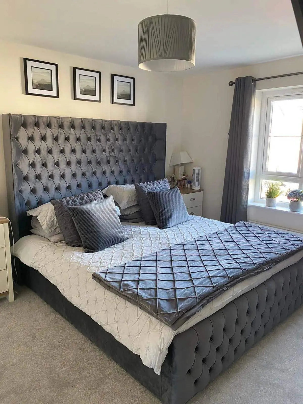 Bella Wingback Bed