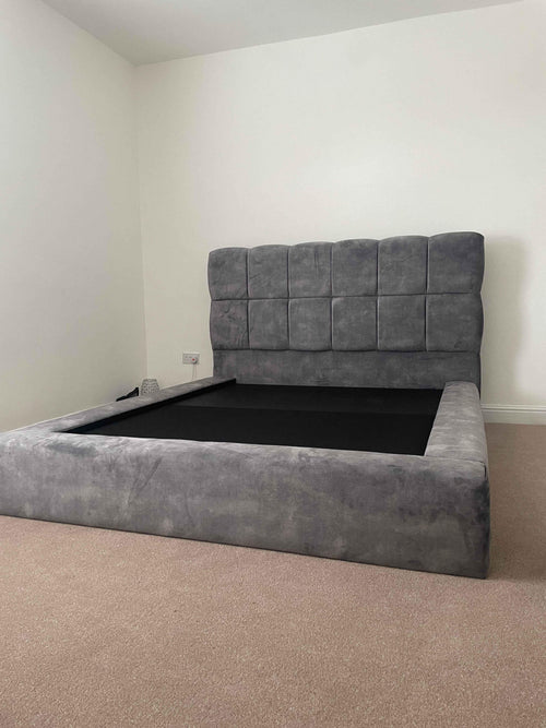 Elora Ambassador Bed
