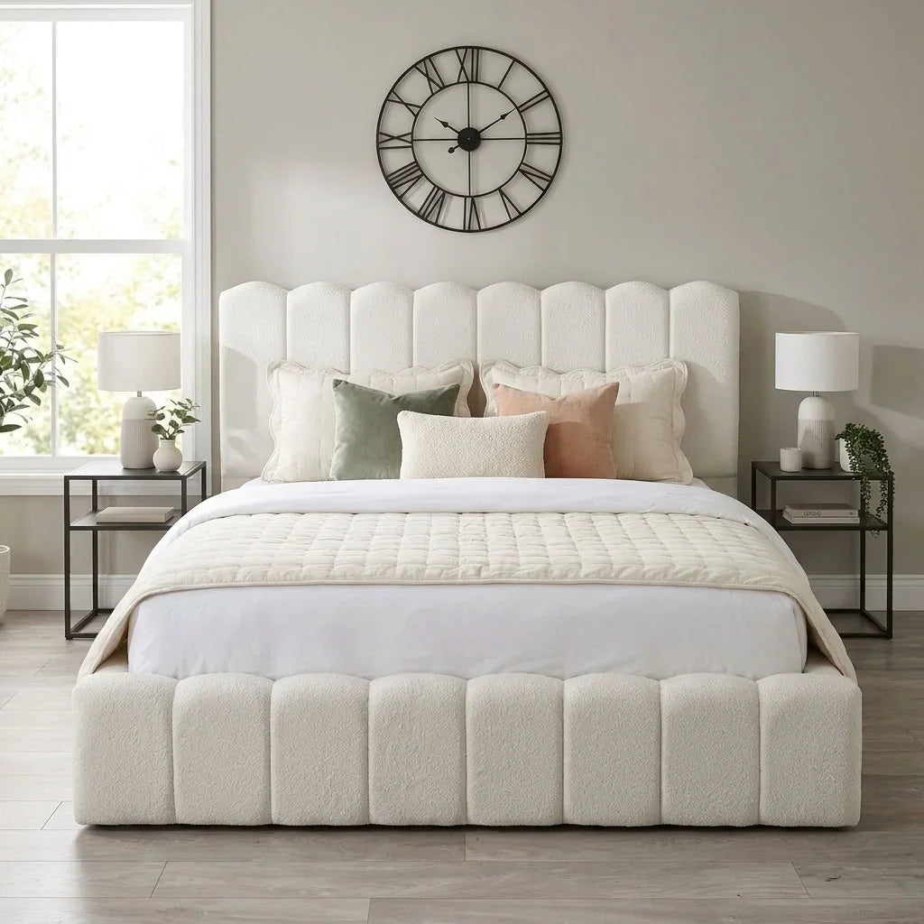 Lara Mini Ambassador Bed